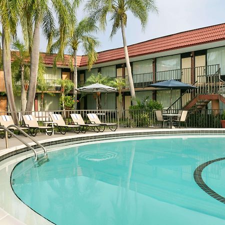 Days Inn By Wyndham Clearwater/Central Luaran gambar