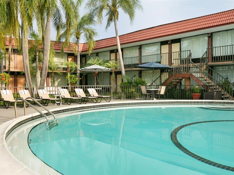 Days Inn By Wyndham Clearwater/Central Luaran gambar
