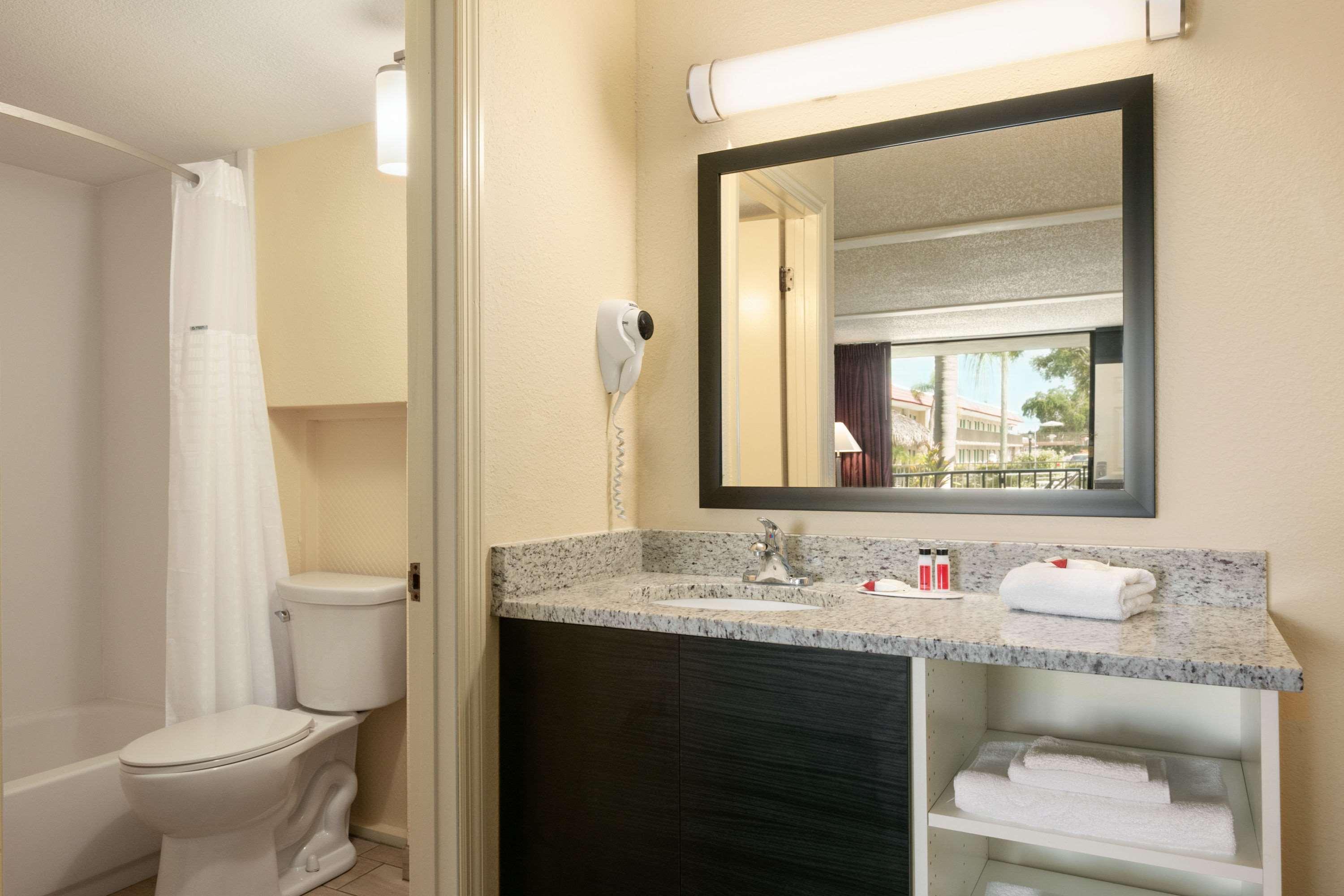 Days Inn By Wyndham Clearwater/Central Luaran gambar